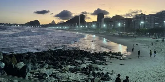 Conheça a Mureta do Leme