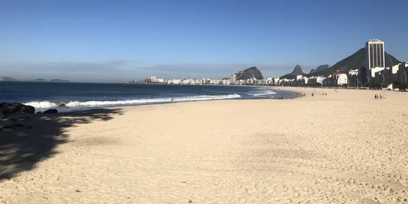 A praia no frio também é boa